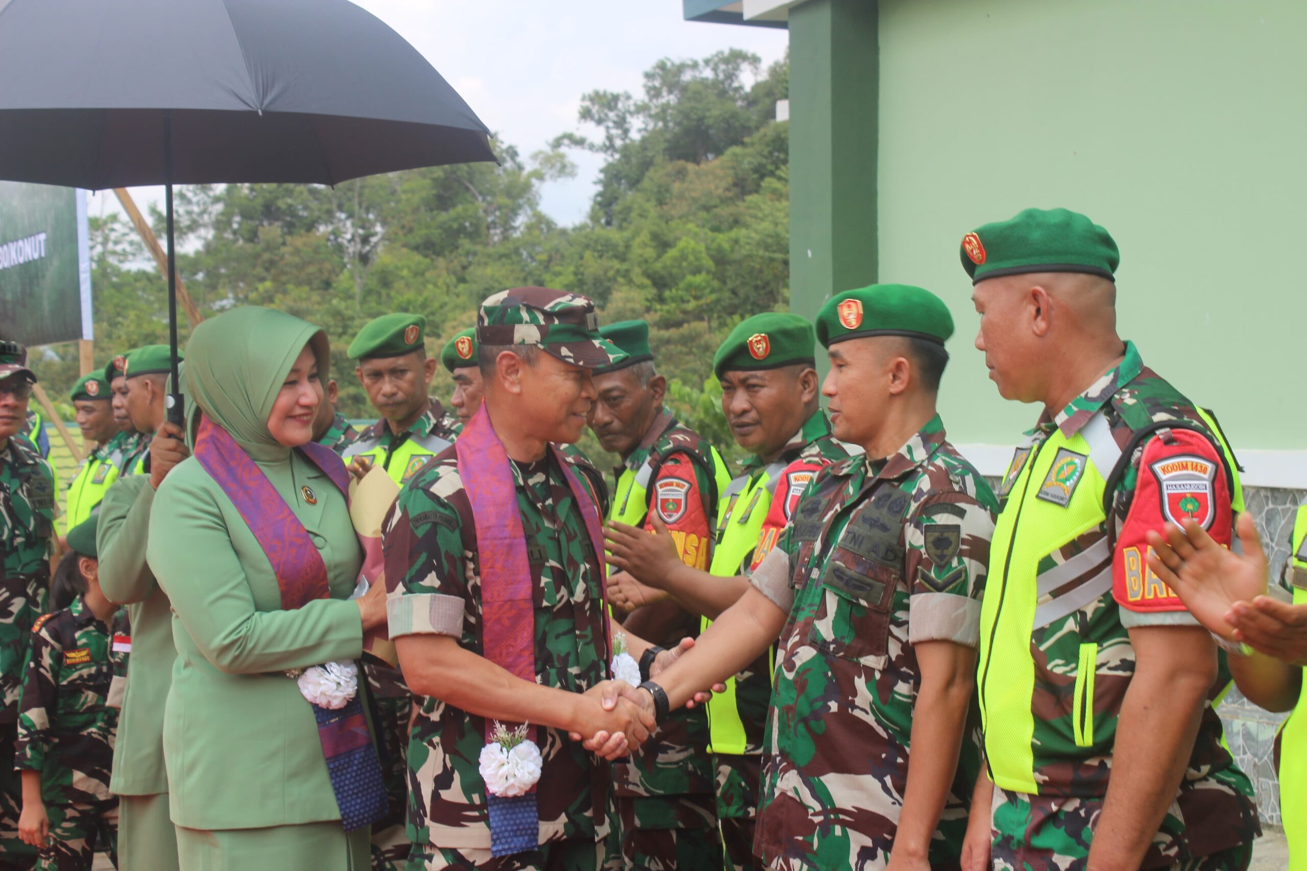 Kasdam XIV/Hsn Melakukan Kunker di Kodim 1430/Konut