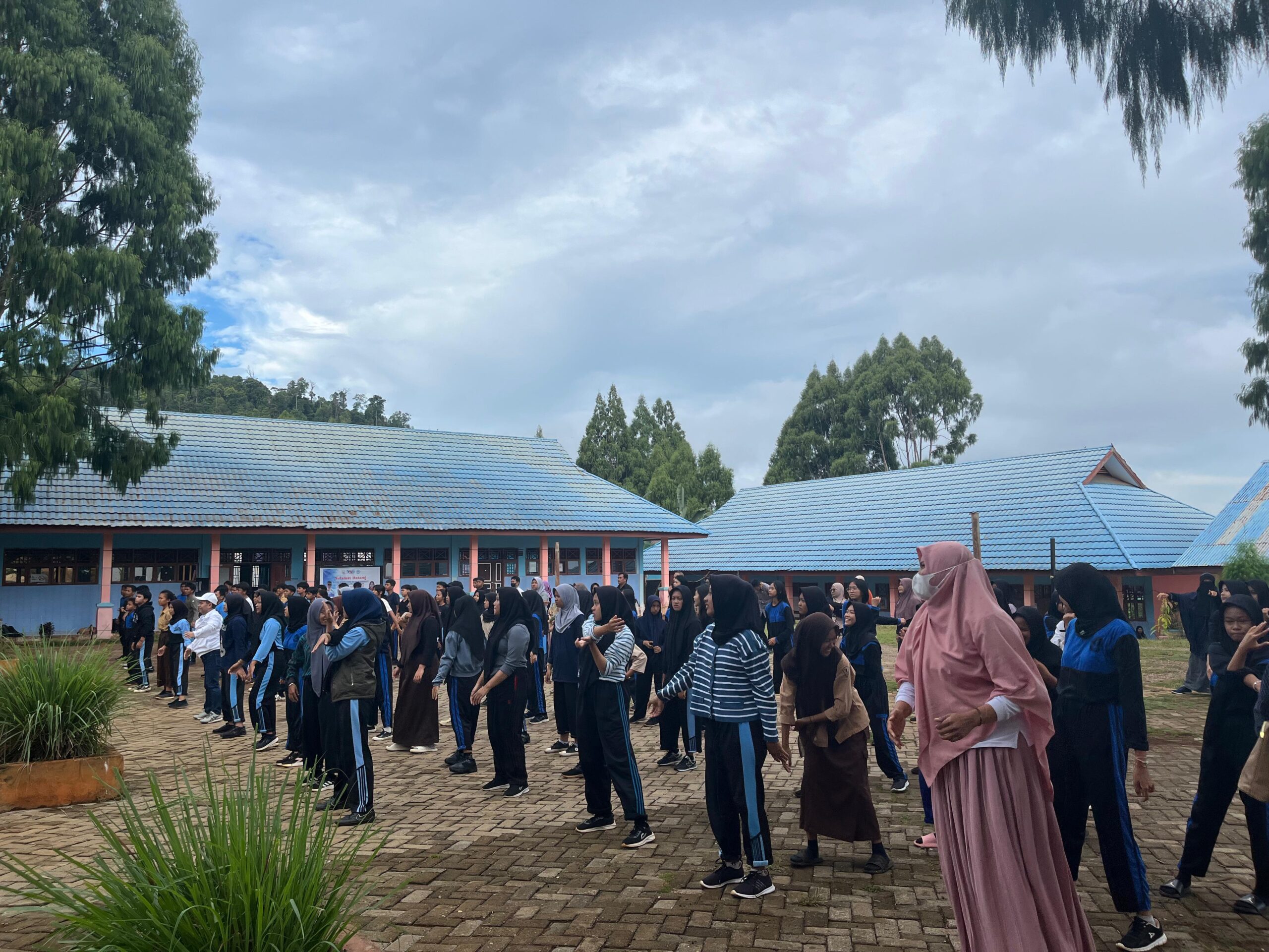 PERINGATAN HARI KESEHATAN DI NUHA LUTIM DILAKSANAKAN DI SMAN 11