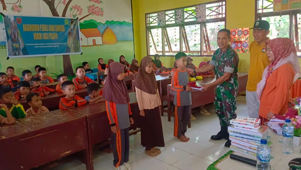 Melalui Jum’at Amanah dan Berkah, Program Hasanuddin Peduli Anak Sekolah Jajaran Kodam XIV/Hsn Terus Digelar