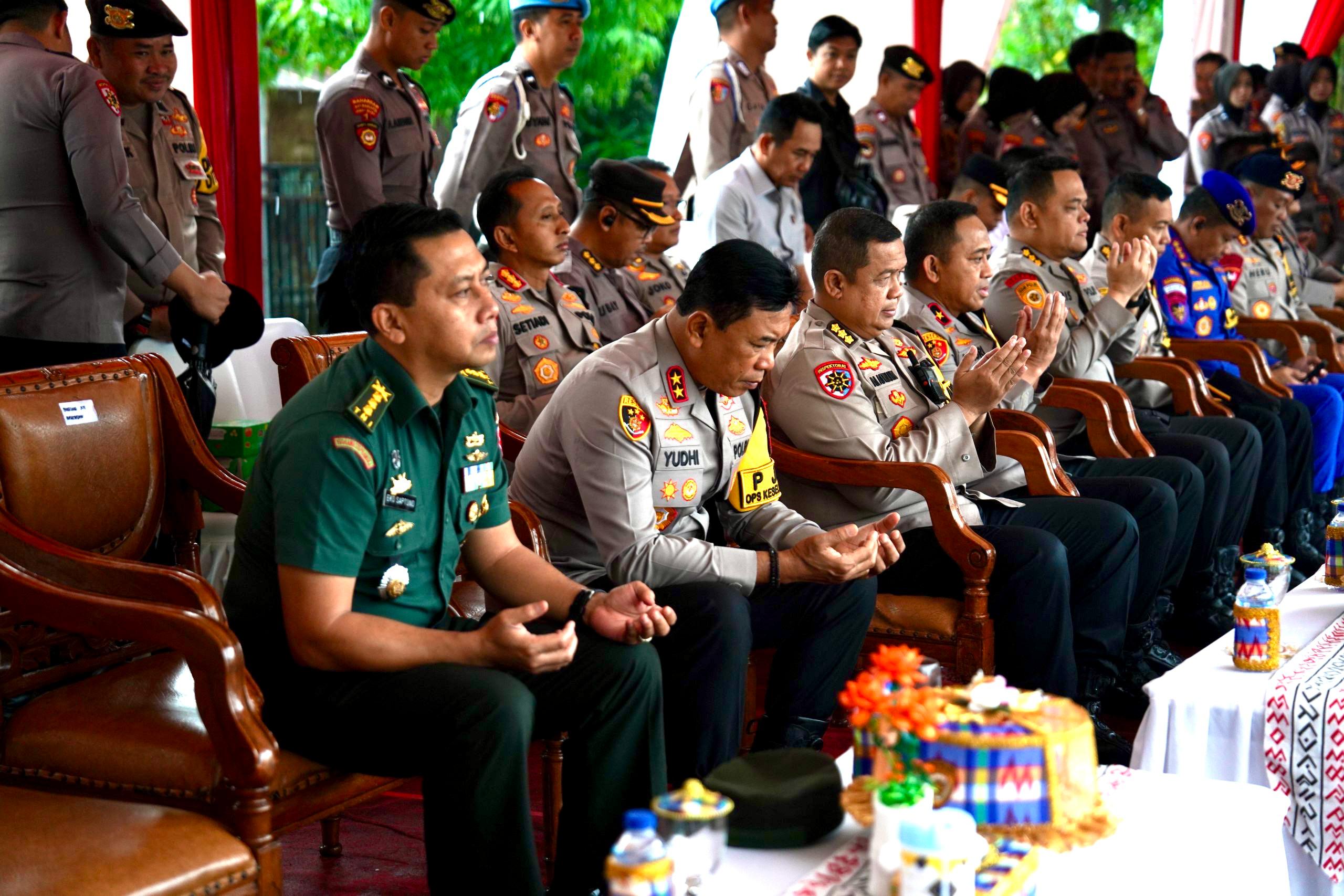 Aster Kasdam XIV/Hsn Hadiri Peletakan Batu Pertama Pembangunan SPPG