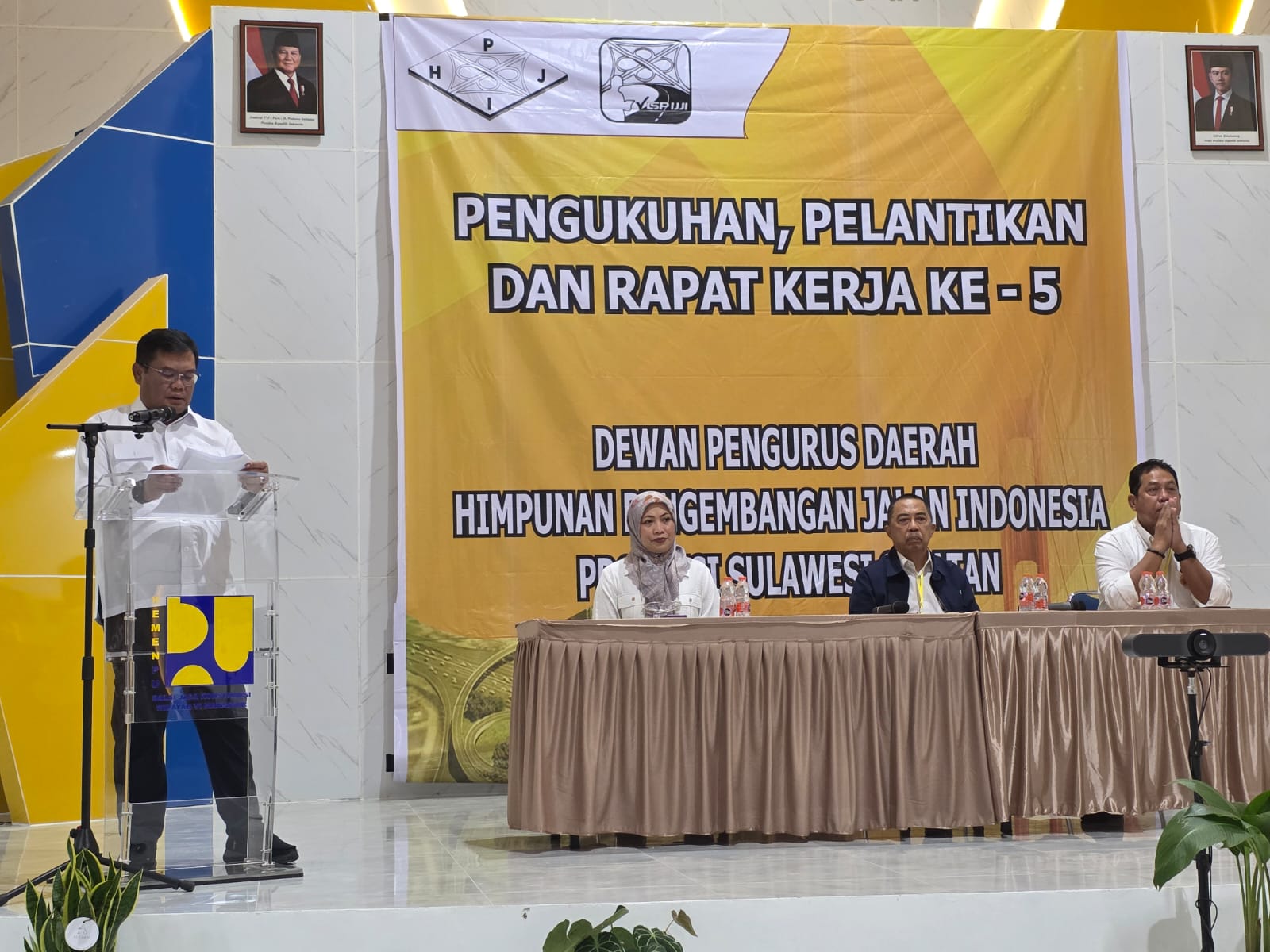 Ketua Umum DPP HPJI Ir. Hedy Rahadian, Msc Hadiri dan Kukuhkan Pengurus HPJI Sulawesi Selatan
