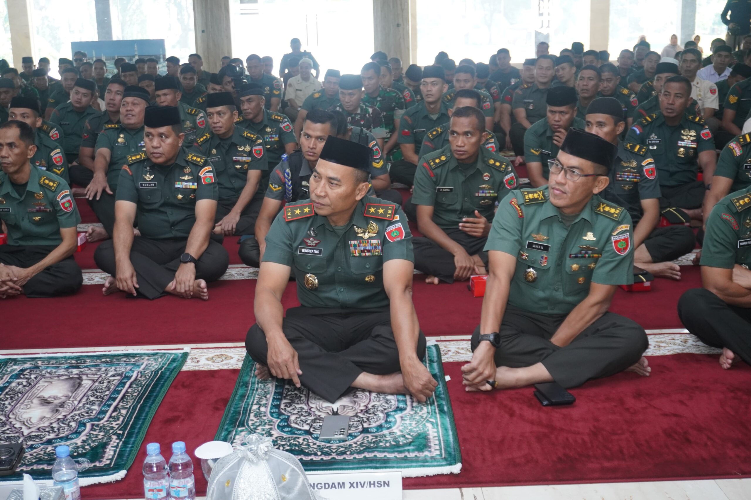 Pangdam XIV/Hsn Hadiri Peringatan Isra Mi’raj, Ajak Renungkan Nilai Isra Mi’raj untuk Perkokoh Kebhinnekaan