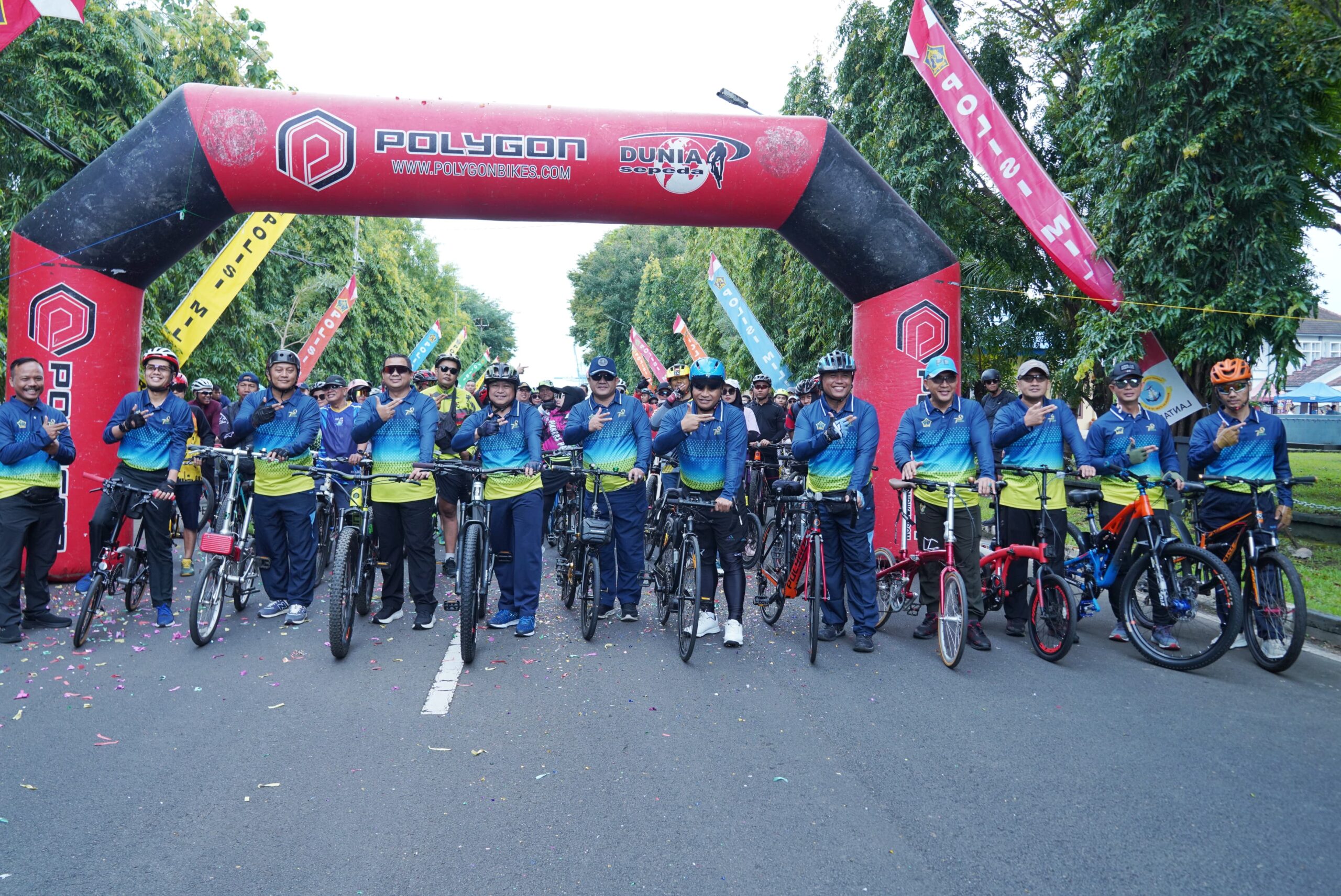 Kasdam XIV/Hsn Ikuti Fun Bike Dalam Rangka Peringatan HUT Ke-79 Pomal