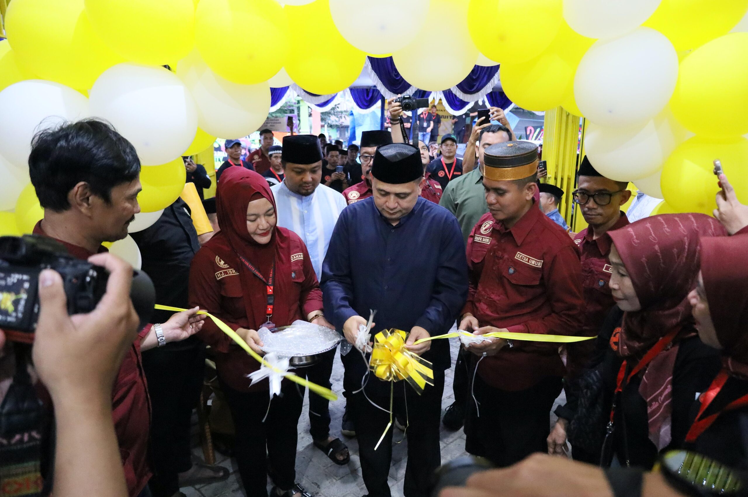 Resmikan Sekretariat Paraikatte Community, Munafri Arifuddin Tekankan Pentingnya Legalitas Ormas Dalam Roda Organisasi