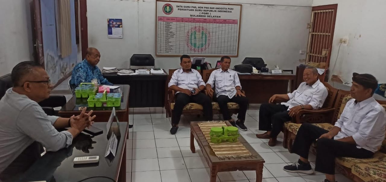 PGRI Kabupaten Pinrang Konsultasi dengan Pengurus Provinsi Sulsel Persiapan Konferensi