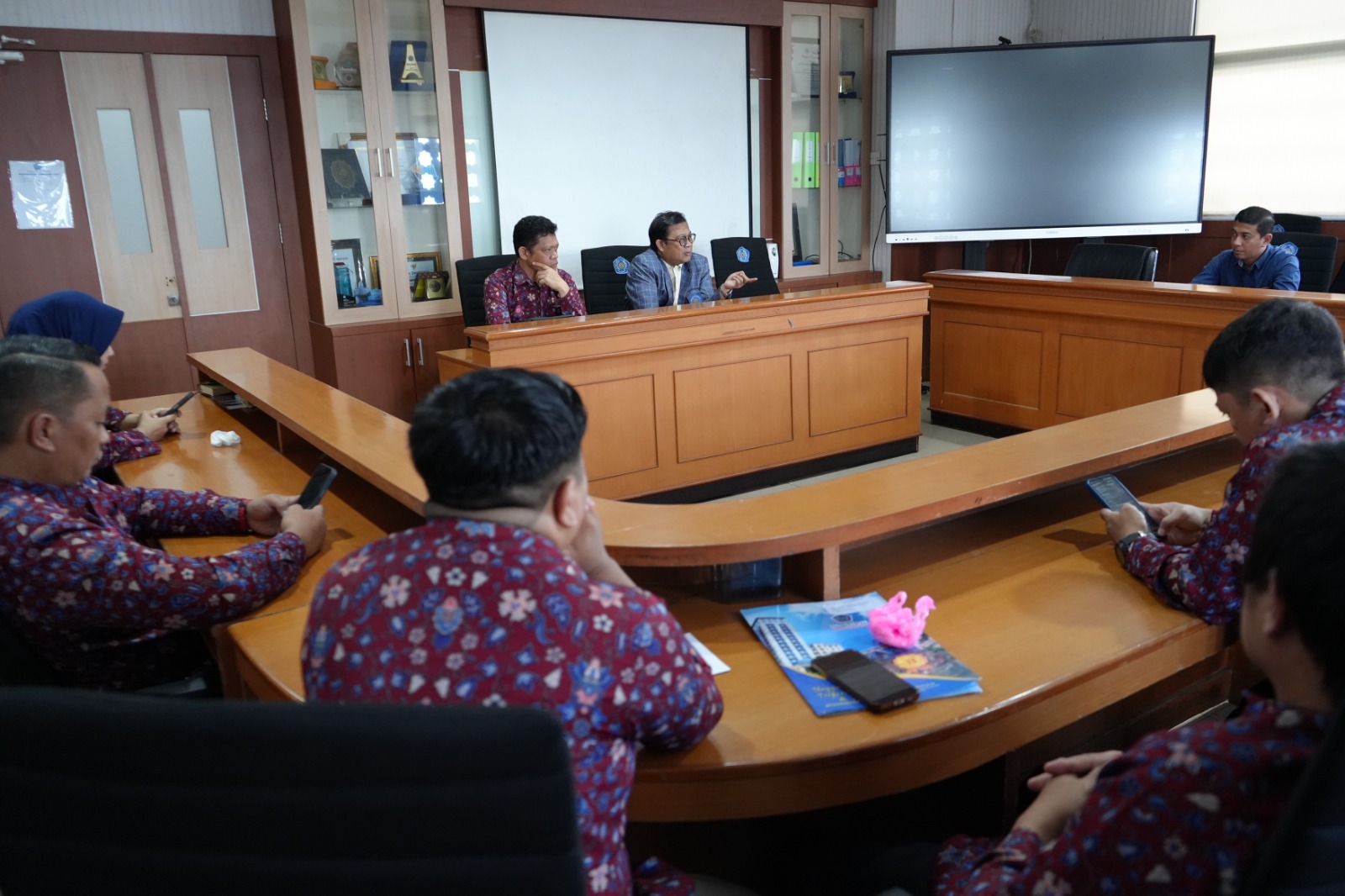 Unismuh Makassar Bakal Gelar Buka Puasa Bersama dan Bagikan THR Sebulan Gaji