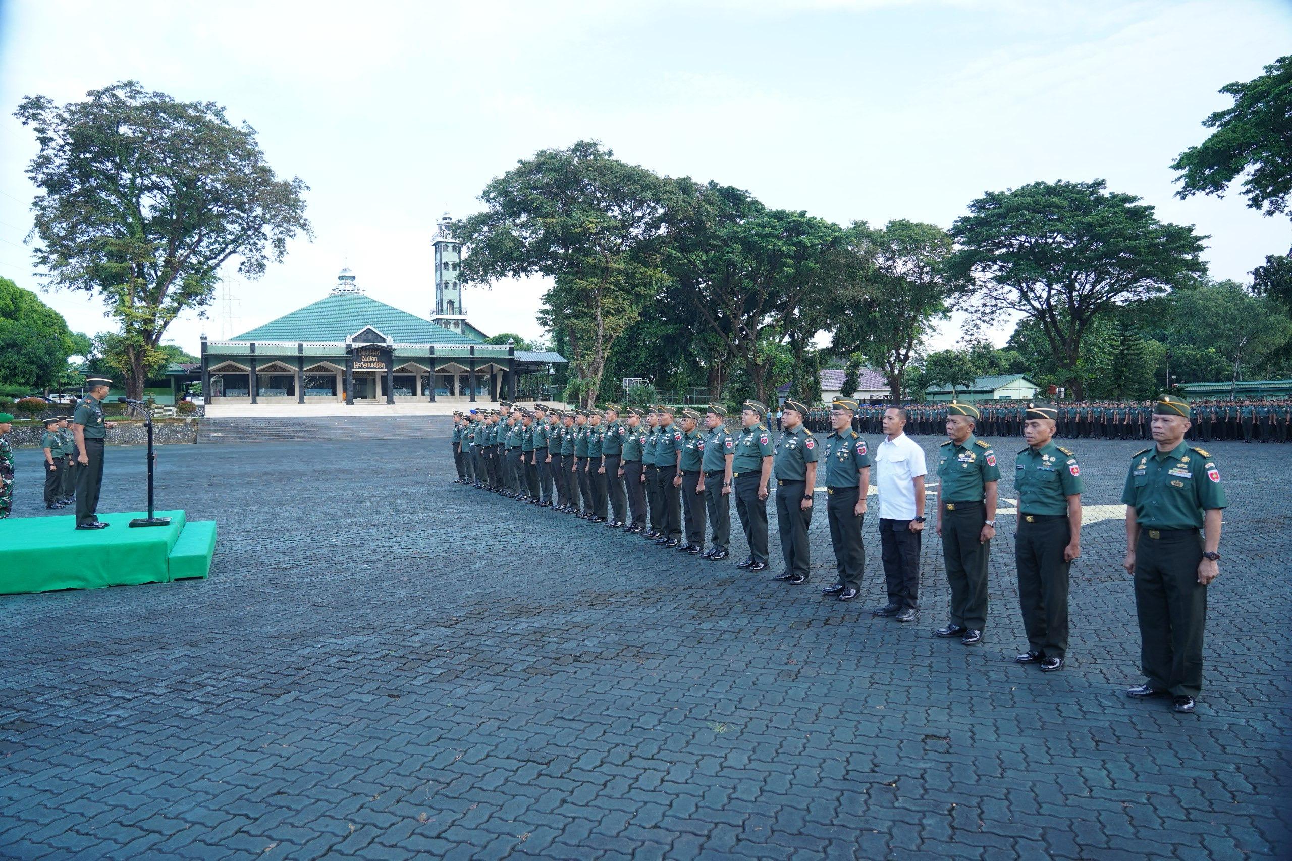 Pangdam XIV/Hsn Pimpin Apel Luar Biasa di Makodam