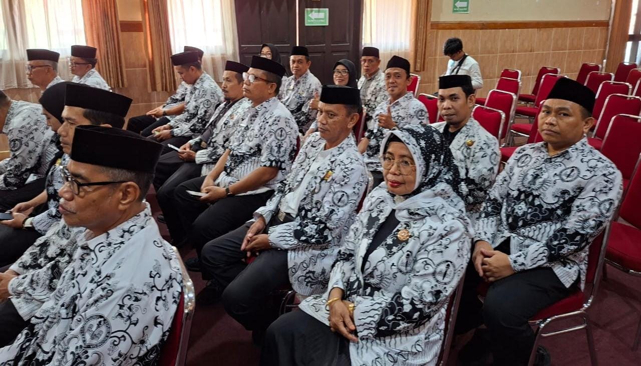 Wakil Bupati Selle KS Dalle Ajak PGRI Soppeng Bersama Mendesain Pendidikan Karakter Anak