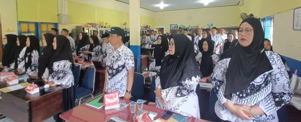 PGRI Lilirilau Cabang Pertama di Soppeng Menggelar Konferensi