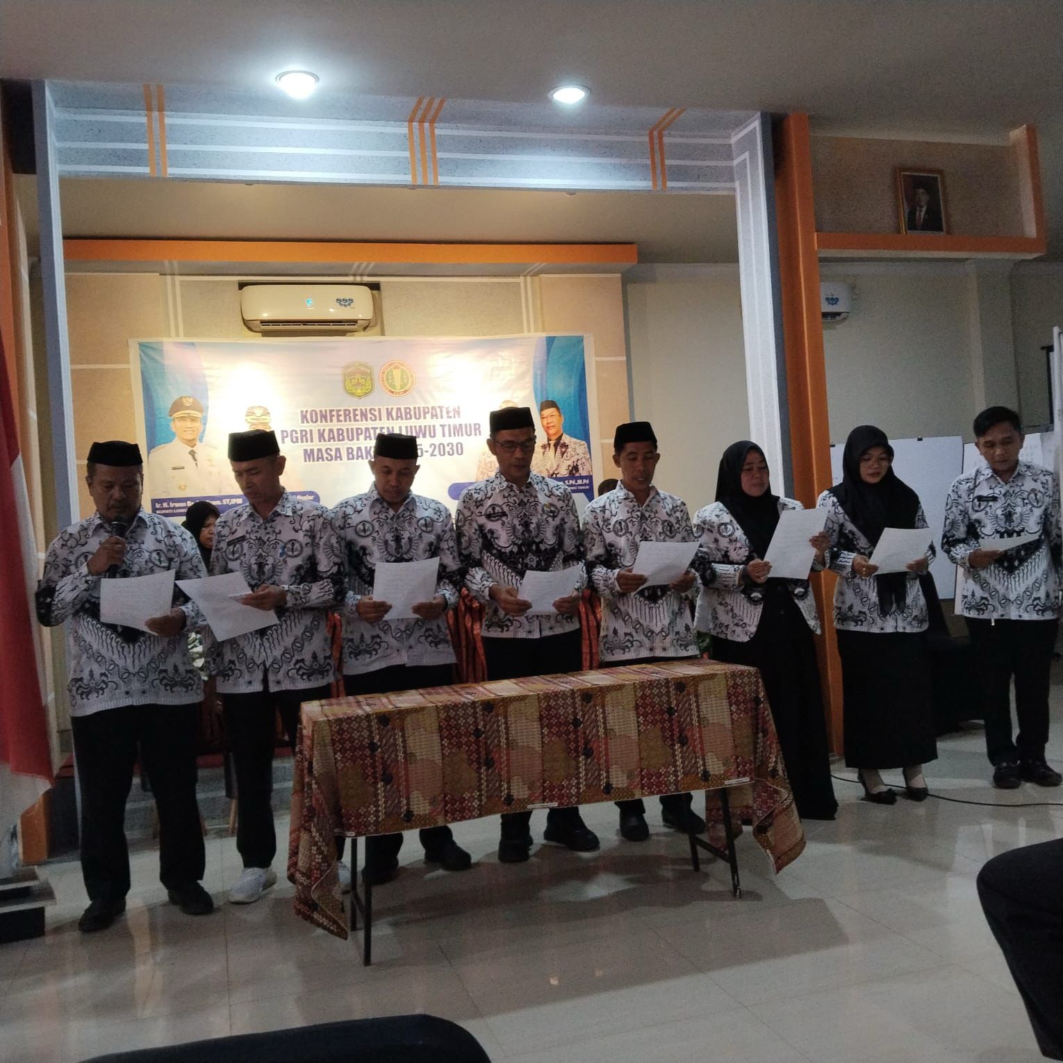 Konferensi PGRI Kabupaten Luwu Timur Sukses Terlaksana, H. Sunarto Terpilih sebagai Ketua Baru Periode 2025–2030