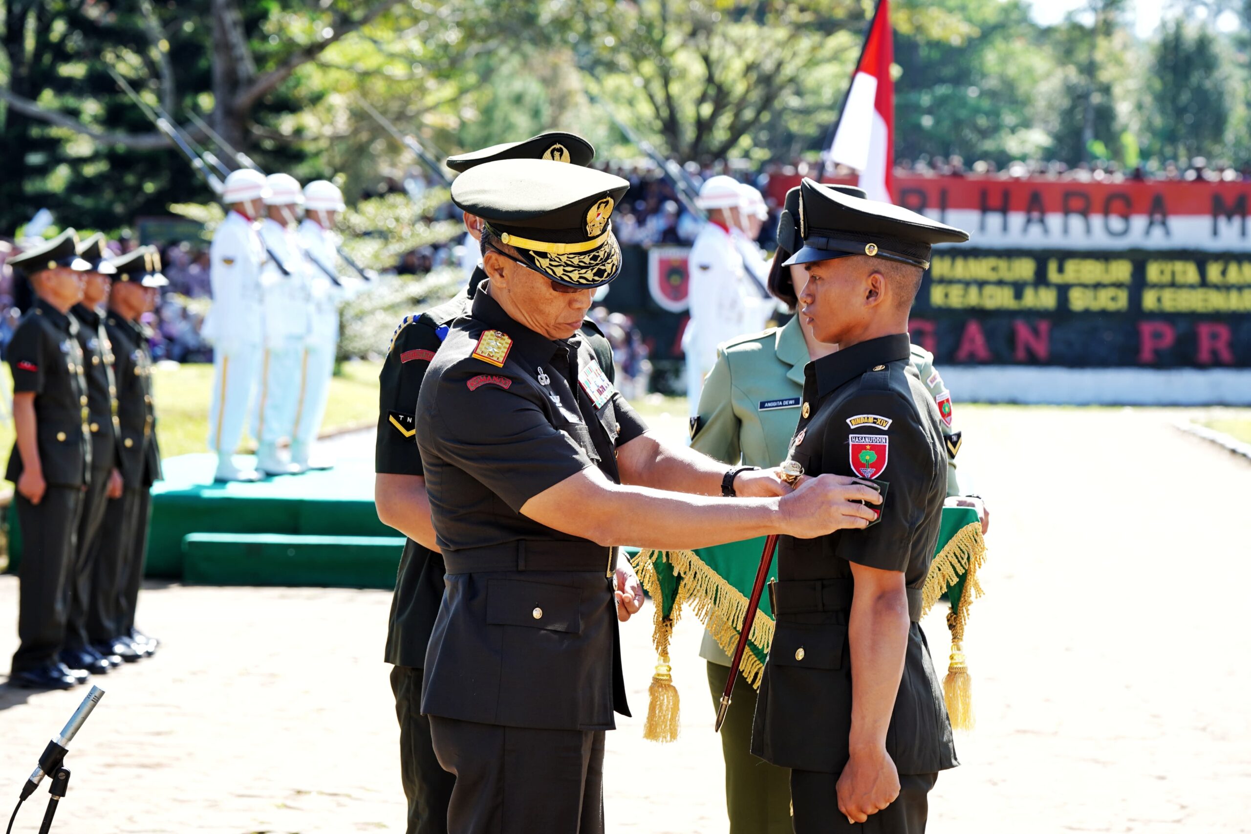 Pangdam XIV/Hsn Pimpin Upacara Penutupan Dikmata TNI AD Gelombang I TA. 2025
