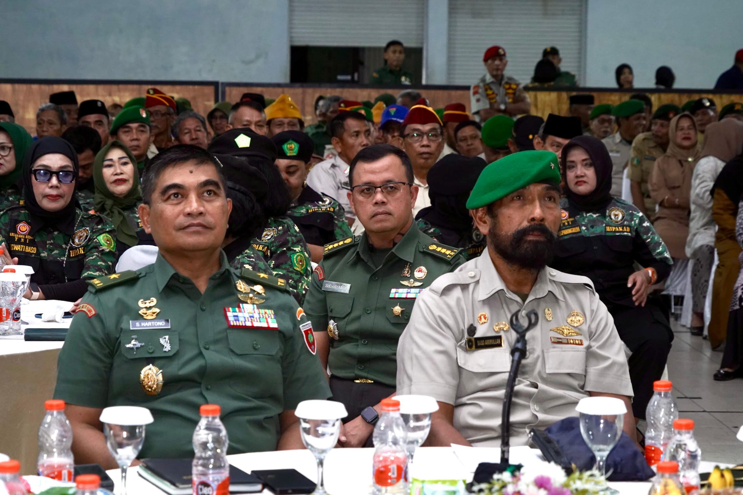 Kasdam XIV/Hsn Ikuti Halal Bihalal Presiden RI bersama Purnawirawan TNI AD dan Keluarga Besar TNI-Polri secara Virtual