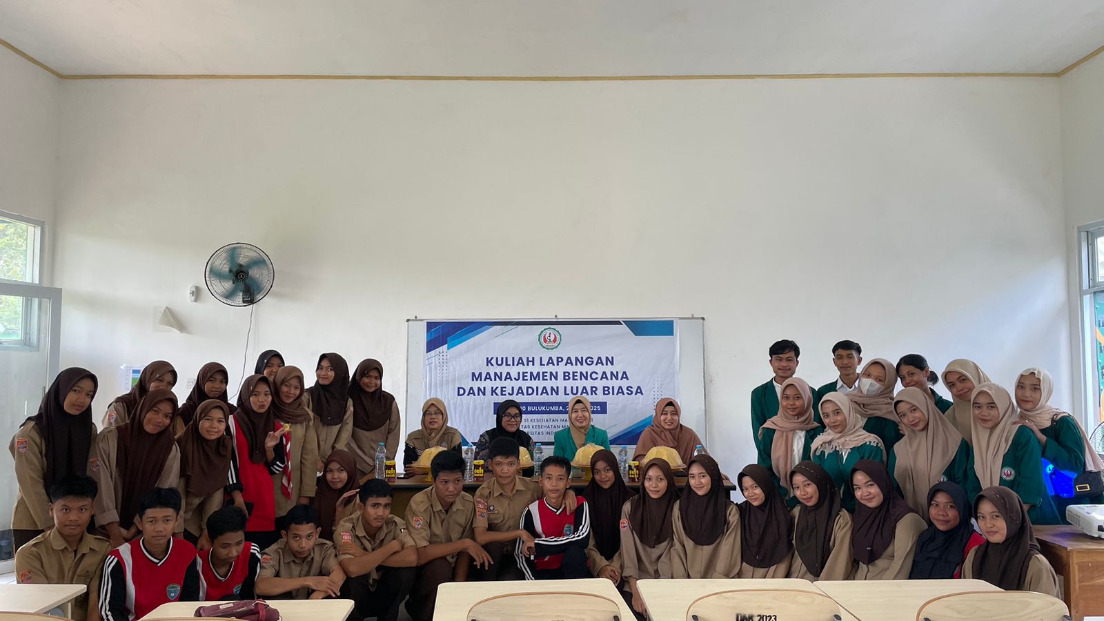 Penandatanganan MoA FKM UIT Makassar dengan SMKN 10 Bulukumba.