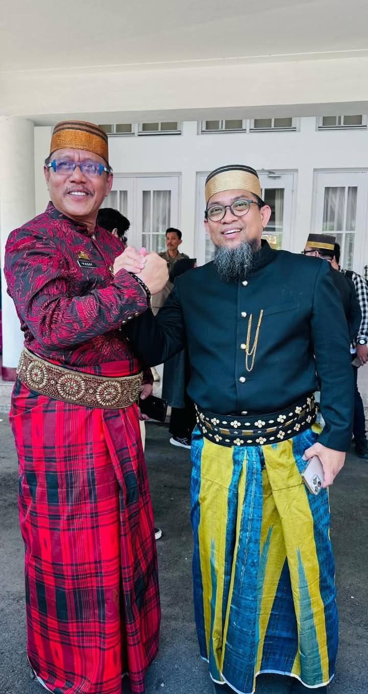 Drs.M.Yusuf, Mpd.( Kepsek SMA 16 Makassar) Pendidikan Tidak Bisa Berdiri Sendiri