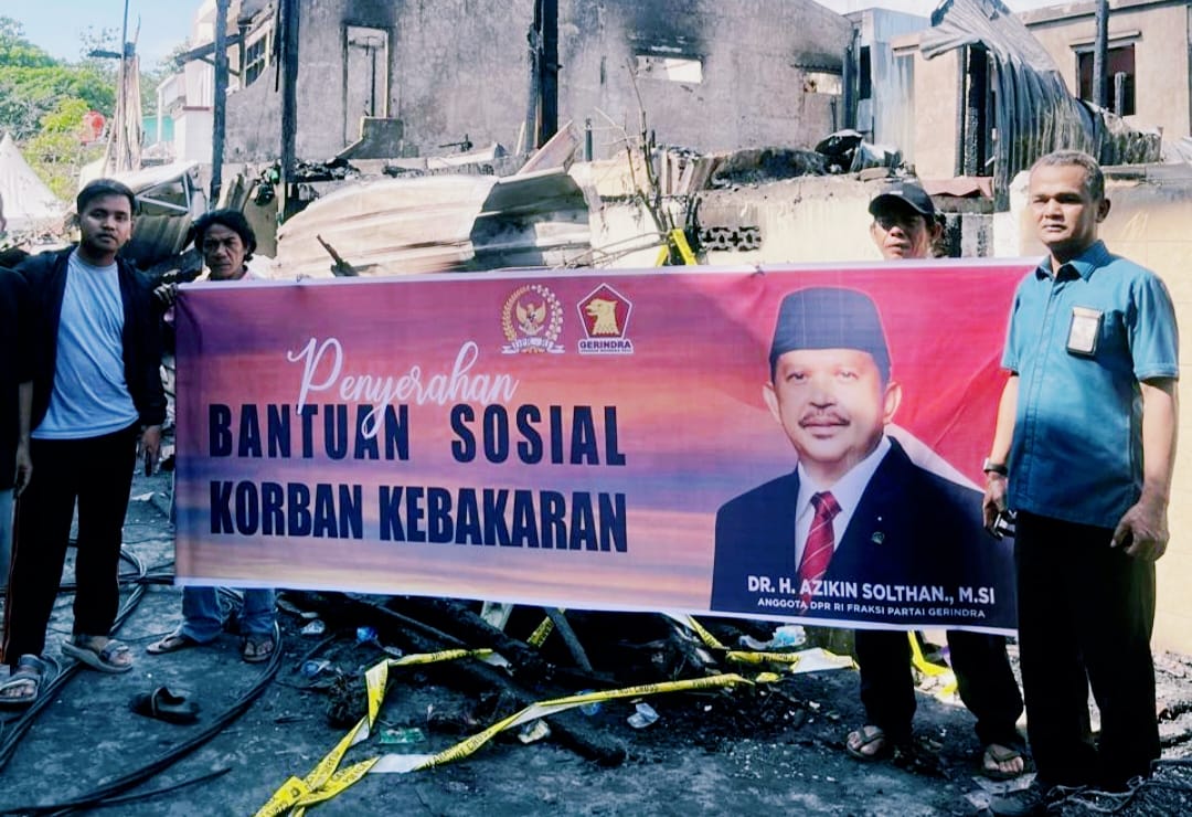 Anggota DPR RI Salurkan Bansos, Berempati Bantu Korban Kebakaran di Urip Sumohardjo