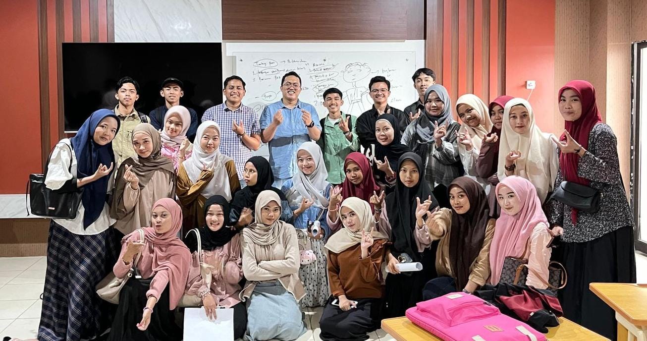 Mahasiswa Ilmu Administrasi Negara Unismuh Makassar Gelar Pelatihan Pembuatan Policy Brief
