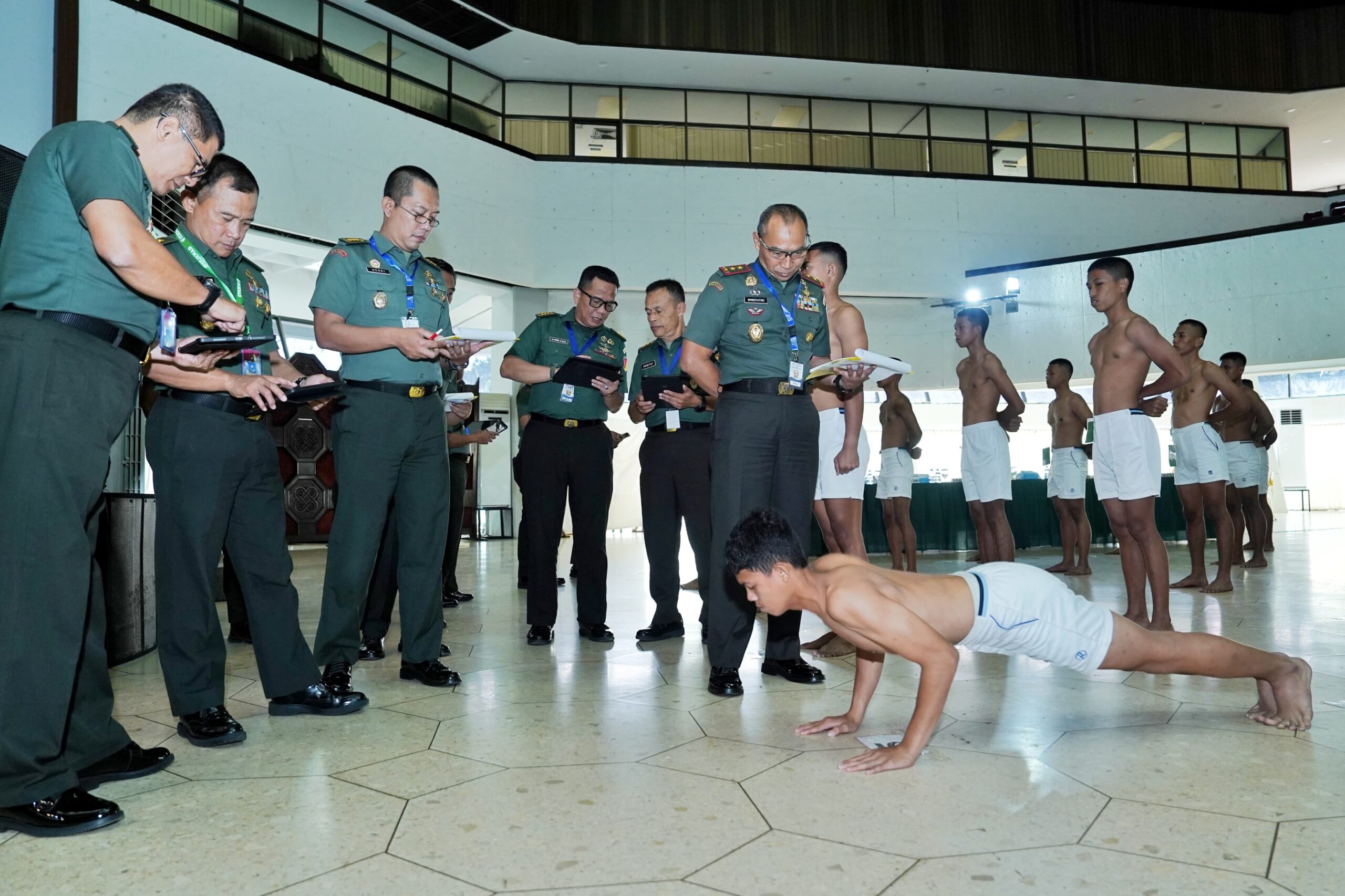 Pangdam XIV/Hasanuddin Pimpin Sidang Pemilihan Calon Bintara PK TNI AD TA. 2025
