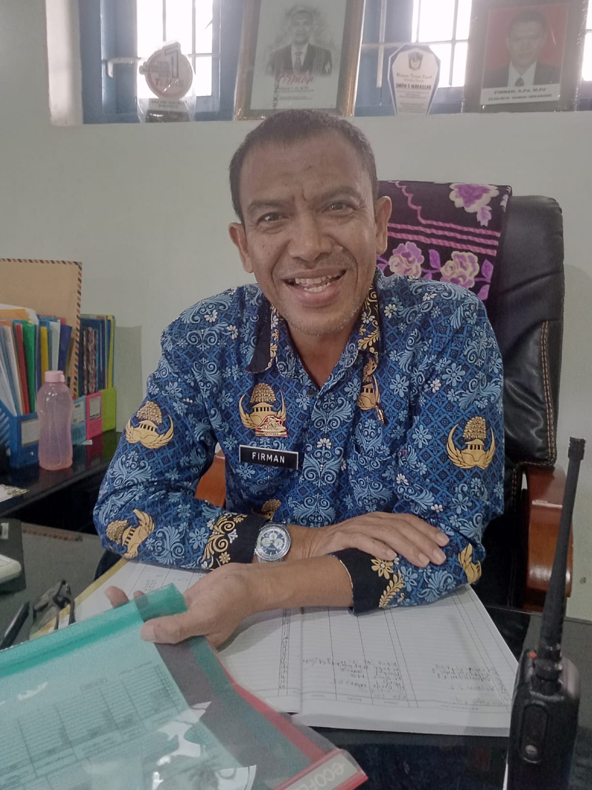 Firman Spd.M.pd Kepsek SMP 5 Makassar : FAKTOR LINGKUNGAN, SAHAM BESAR TENTUKAN CAPAIAN PBM