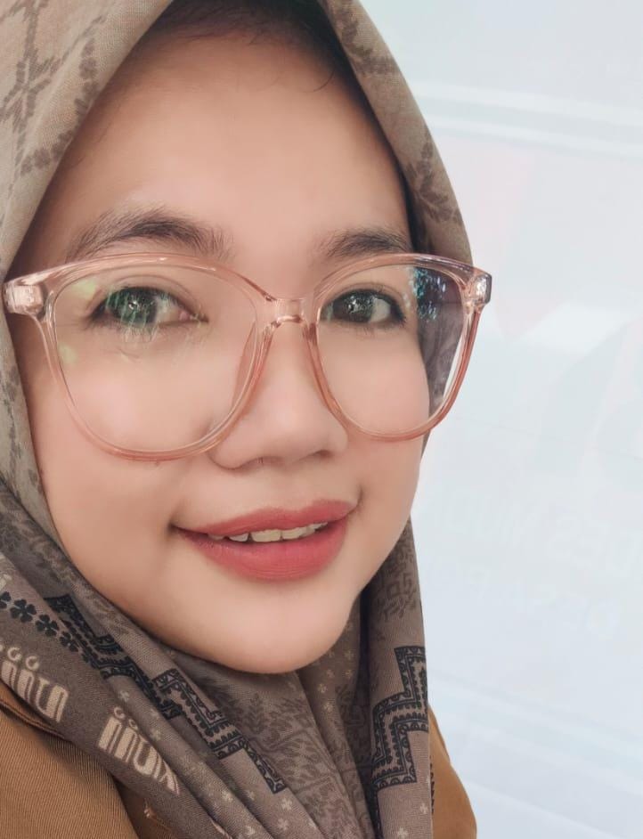 Rani Rais, S.Pd.,M.Pd: Perempuan PGRI Luwu Timur Bertekad Tingkatkan Kwalitas dan Program yang Relevan Kebutuhan Guru