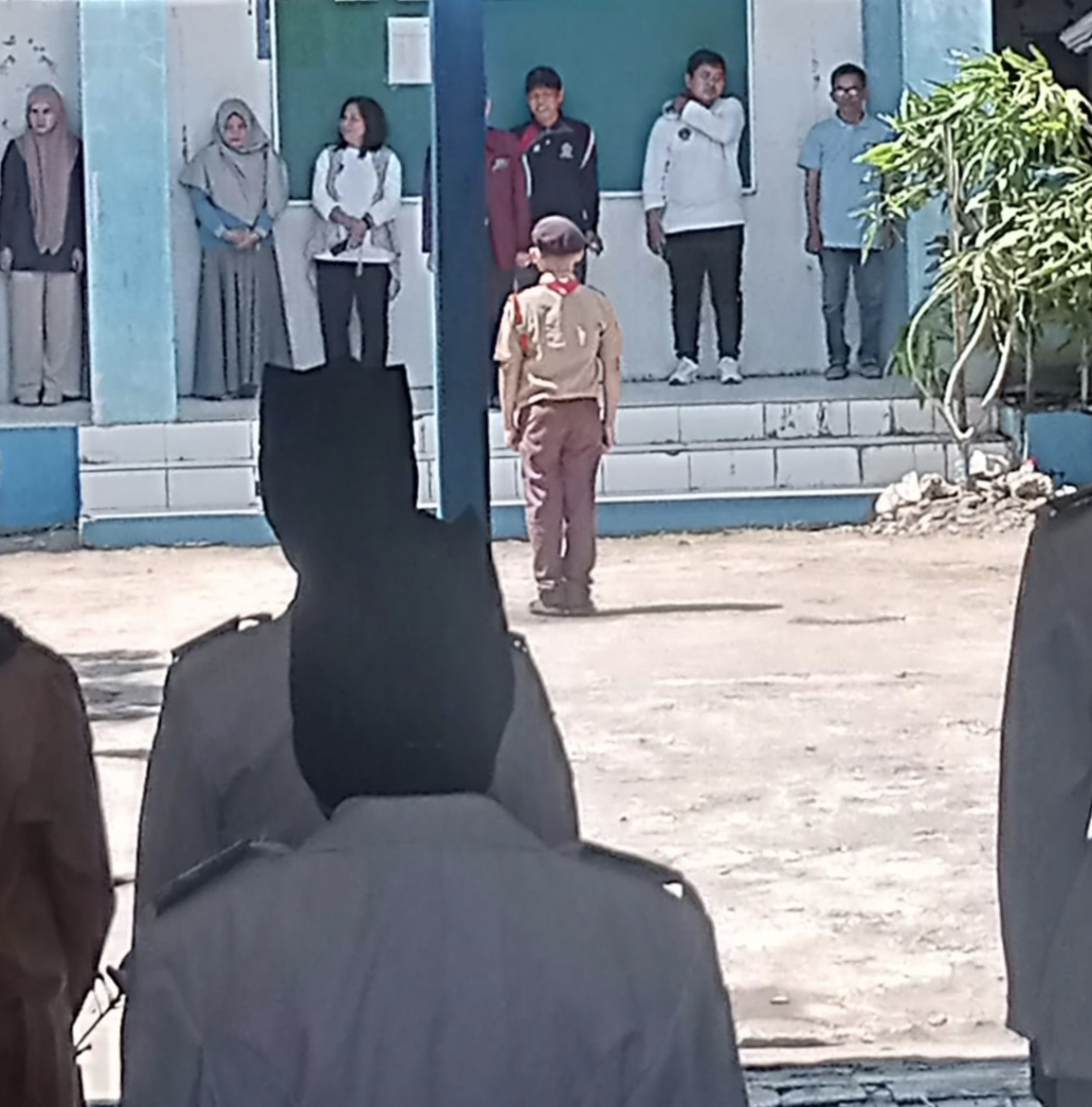 PENUTUPAN MPLS SMP 50, PENUH HIKMAH