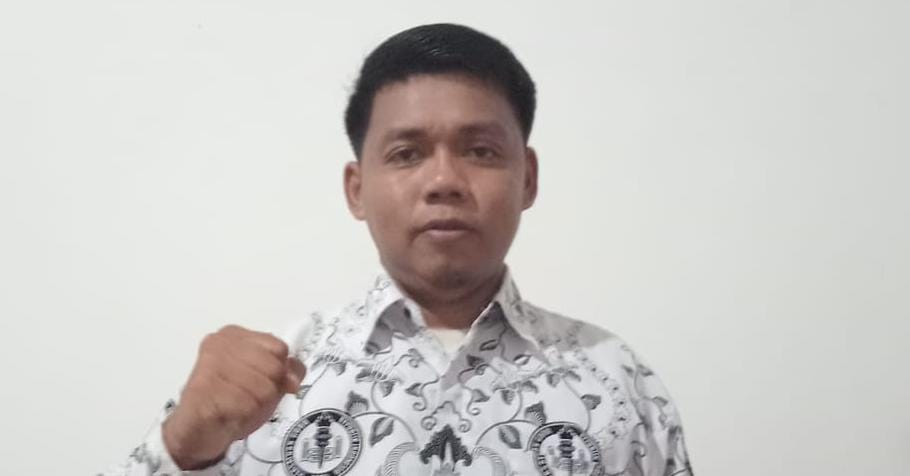 Ketua Ranting PGRI Todopulia, Muhammad Ilyas, Pendidik Muda yang Berdedikasi Tinggi