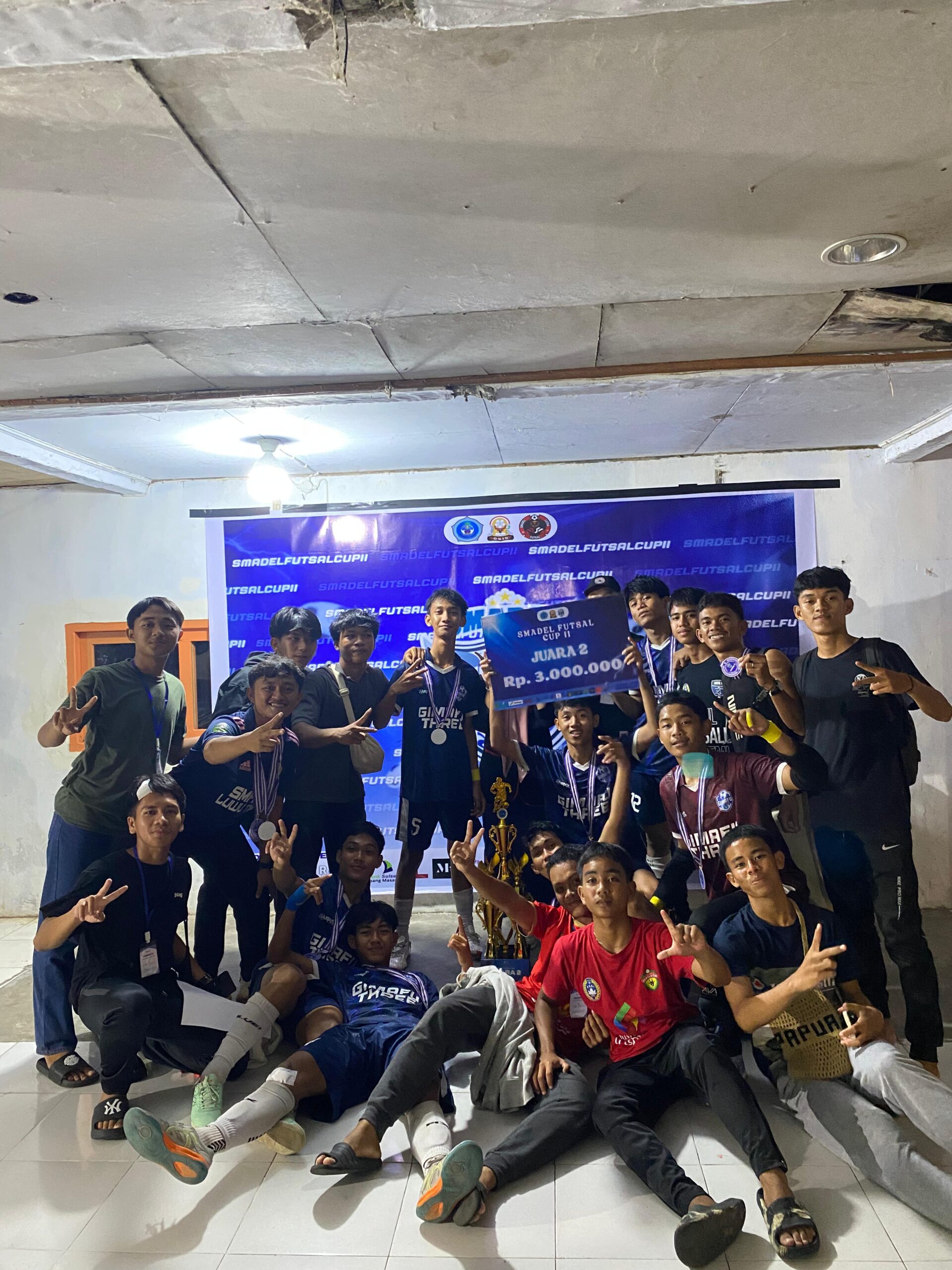 Team Futsal SMAN 2 Lutim Juara 2 di SMADEL FUTSAL CUP II 2025