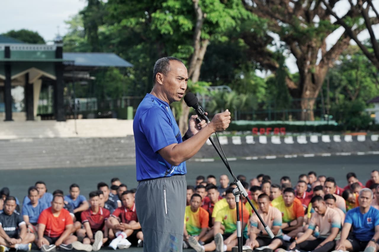Pangdam XIV/Hsn Berikan Jam Pimpinan, Tekankan Hidup Sehat, Bersyukur dan Semangat dalam Bertugas