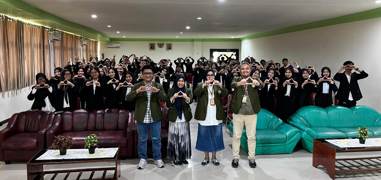 Ketua Dr. Gunawan, SE., M.Si : STIE AMKOP Kukuhkan Sarjana Baru dari 4 Prodi, Manajemen Dominasi Lulusan”