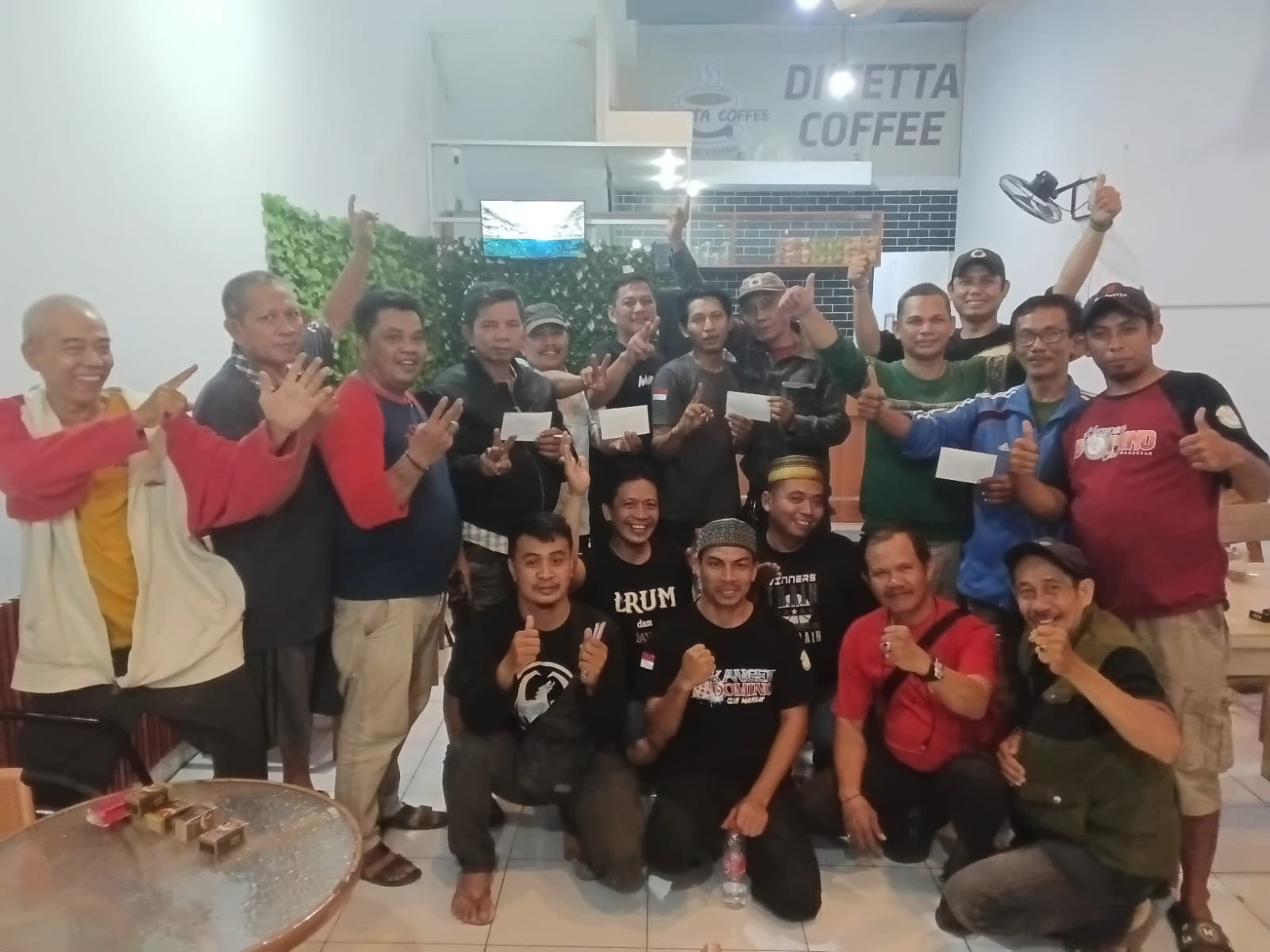 LMD Sport Makassar Kolaborasi Di’Tetta Coffee Gelar Liga Mini Domino