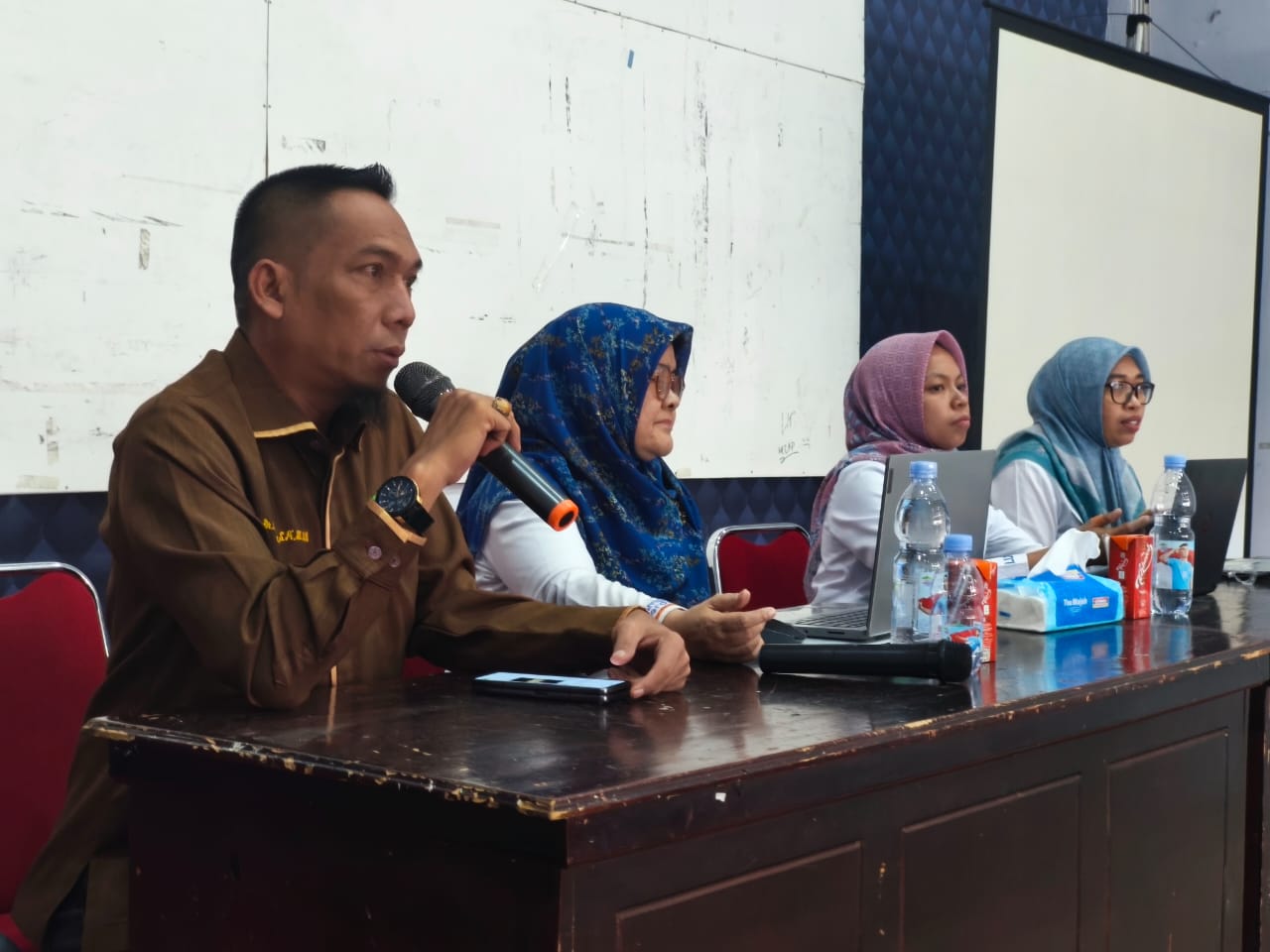 LLDIKTI Wil.IX Lakukan Monev Penyaluran TPD dan TKGB Non PNS di UIT