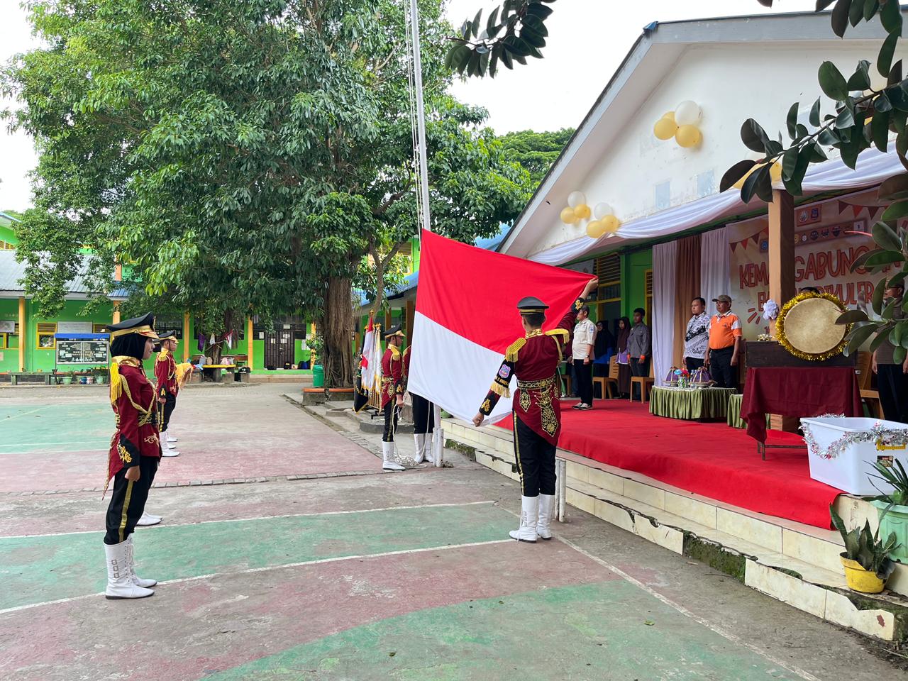 Kemah Gabungan Ekstrakurikuler SMA Negeri 2 Enrekang Resmi Ditutup