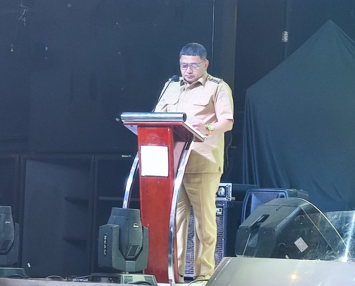 Walikota Makassar Munafri Arifuddin Membuka Bimbingan Teknis Penyusunan AD dan ART Bagi KKMP di Hotel Claro