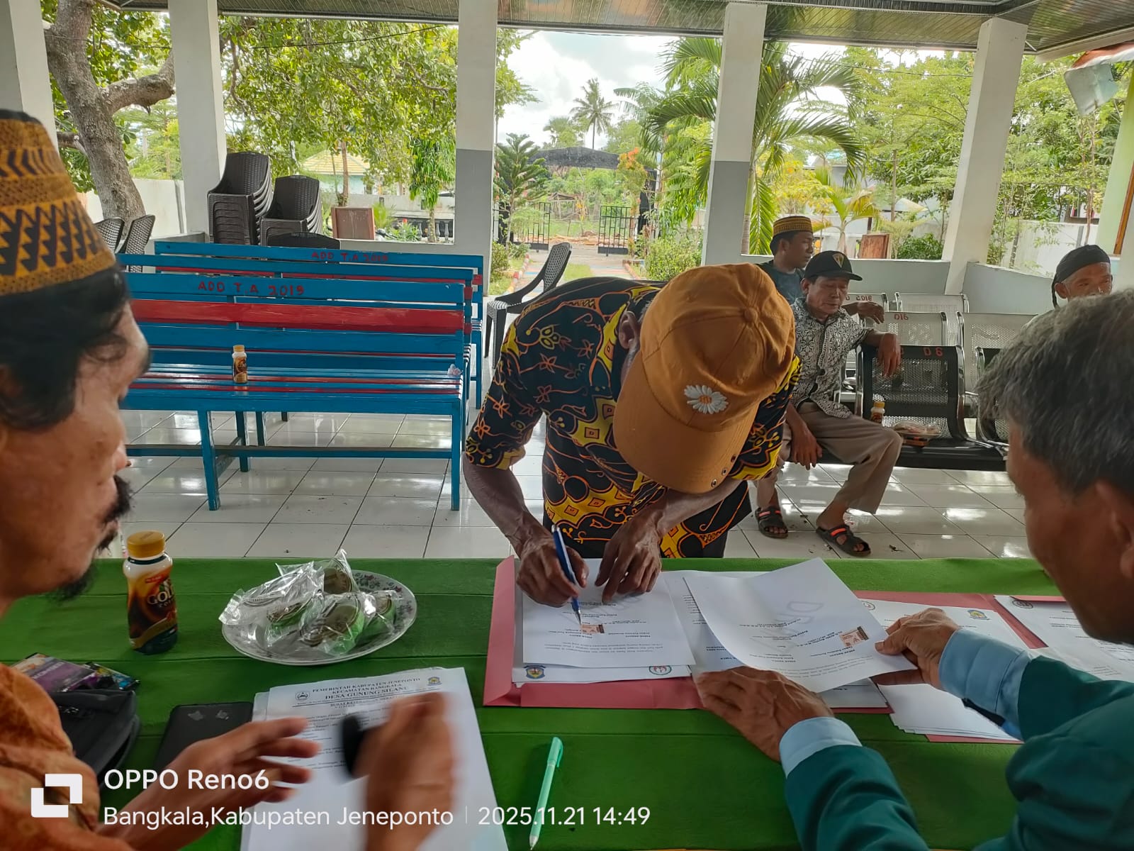 Penandatanganan Kerjasama Fakultas Pertanian UIT dengan Pemerintah Desa Gunung Silanu Kecamatan Bangkala Kab. Jeneponto