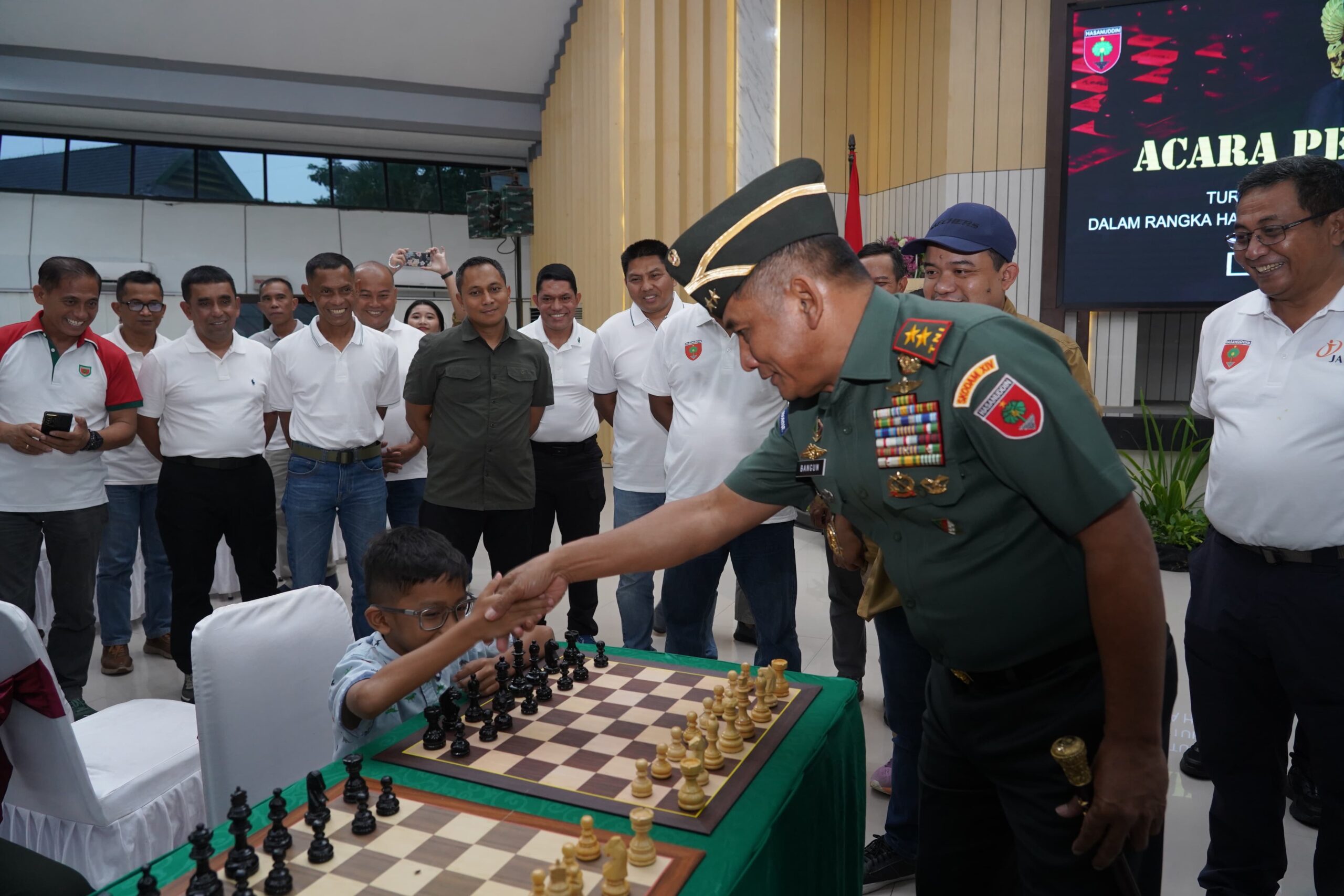 Pangdam XIV/Hasanuddin Buka Turnamen Catur, Tingkatkan Kebersamaan Prajurit dan Rakyat