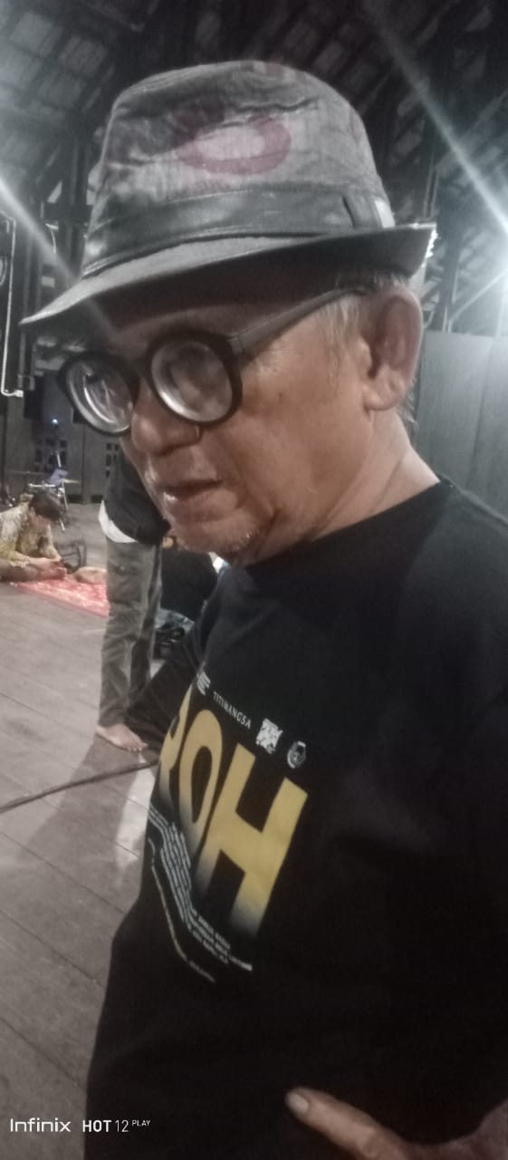 PENTAS ” ROH” LAYAK DIBUNGKUS DAN DIHIDANGKAN DI TIM