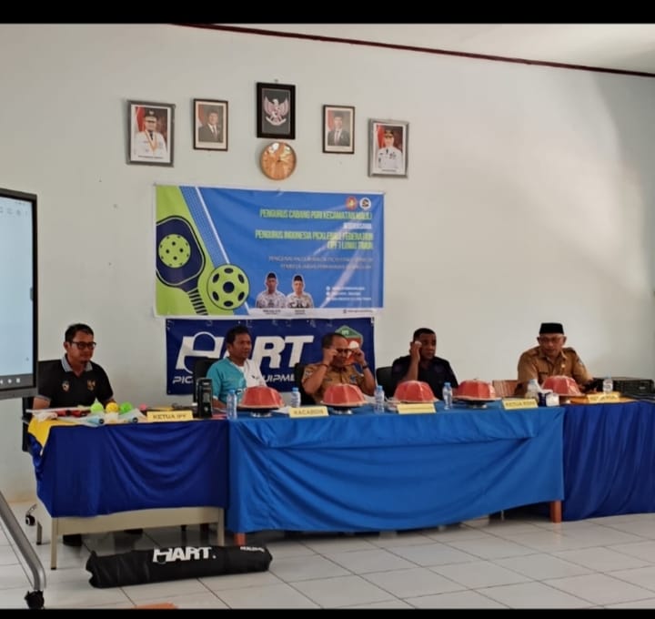 PGRI Kecamatan Malili Gelar Sosialisasi Olahraga Pickleball di SMAN 12 Luwu Timur