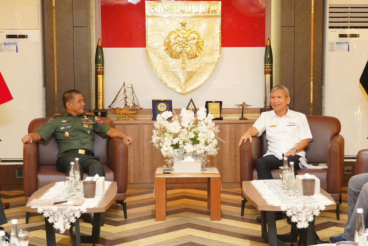 Perkuat Silaturahmi dan Sinergi Negara, Pangdam XIV/Hasanuddin Terima Kunjungan Strategis DJKN Sulseltrabar di Makodam