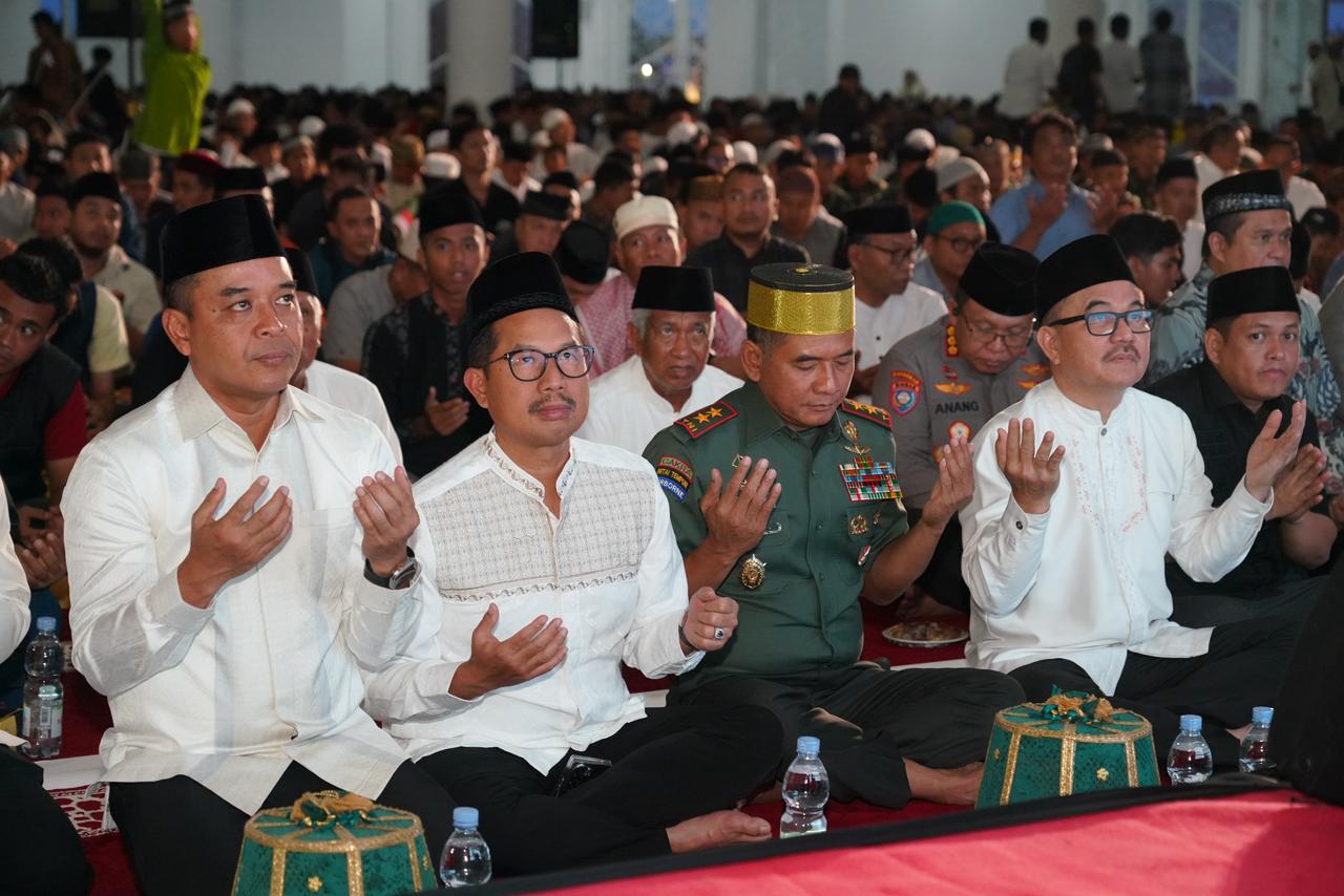 Hadiri Buka Puasa Akbar, Pangdam XIV/Hasanuddin Pererat Silaturahmi dan Soliditas Umat di Kota Makassar