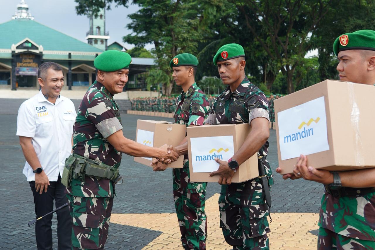 Pangdam XIV/Hsn Apresiasi Kepedulian Bank Mandiri kepada Prajurit dan ASN Kodam